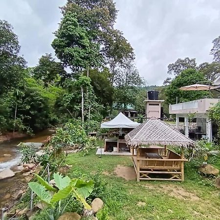 Dango1881Muslim Riverstay Padang Rengas Екстер'єр фото